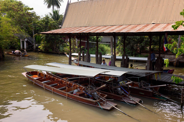 Bangkok: Maeklong Railway Market Tour with Chinese Driver