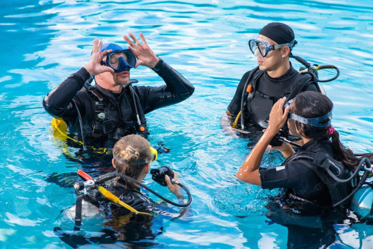 Phuket: Isla Racha e Islas del Coral + Buceo en la Playa