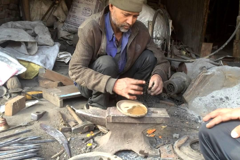 Kathmandu: Khukuri Knife-Making Class with Blacksmith