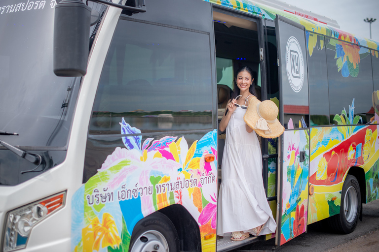 Bangkok: Damnoen Saduak e Mercato Ferroviario con il Food BusPunto d&#039;incontro Life Center Sathorn