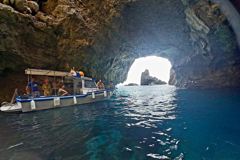 Marettimo: Caves and Coves Boat Cruise Marettimo: Tour of caves and coves