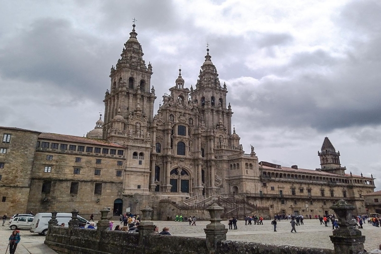 Private Tour to Santiago de Compostela and its Cathedral Business Van - Mercedes Class V