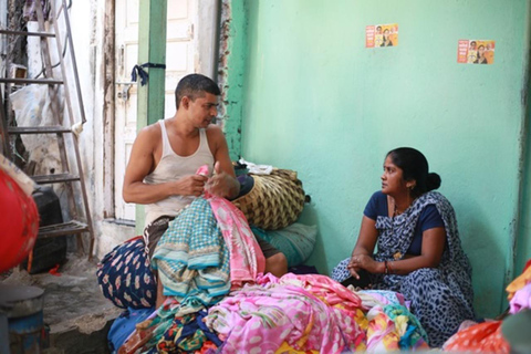 Meet Dabbawalas Visit Dhobi Ghat and Slum with Train Ride