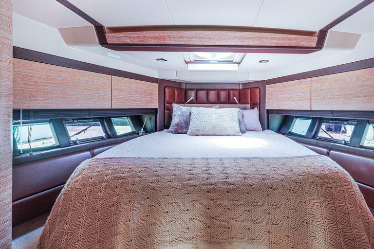 Marina Del Rey : Location privée d'une demi-journée d'un yacht Azimut