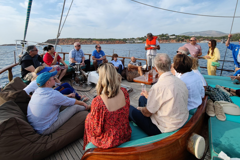 Athen: Agistri und Aegina Yachttour mit Mittagessen und Schwimmen