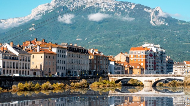 Visit Grenoble  Outdoor Escape Game Robbery In The City in Villard-Reculas