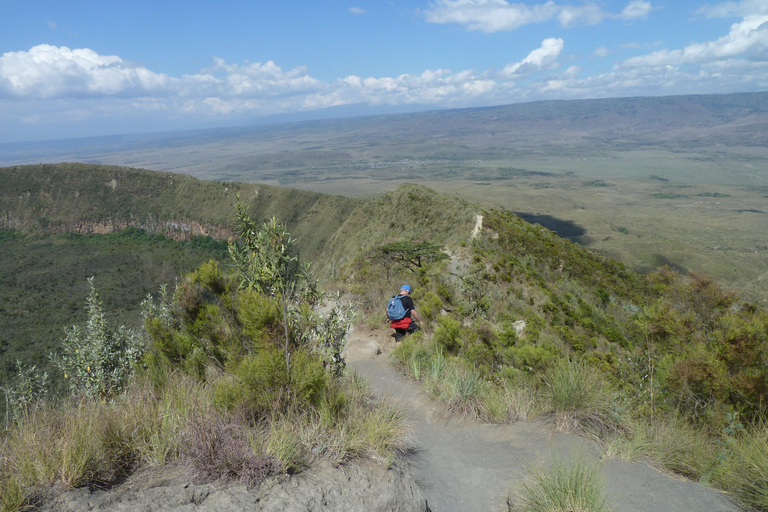 Excursão de um dia ao Monte Longonot e Lago Naivasha opcional