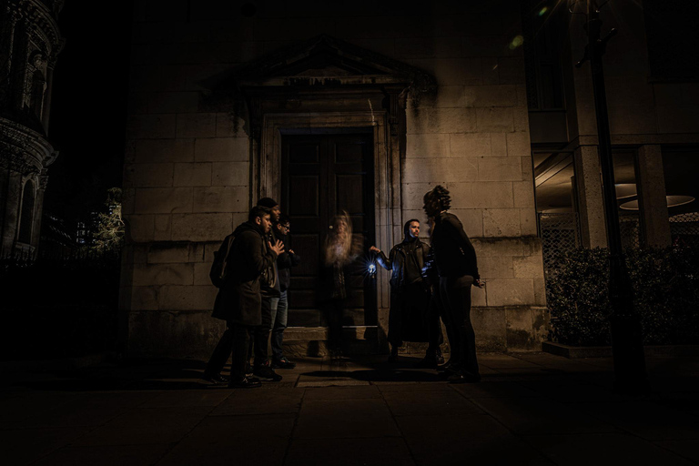 London by Night: Haunted Ghost Walking Tour & Dark History London: Haunted Ghost Night Walking Tour