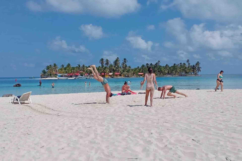 Excursión por las islas de San Blas + Comida + Bebida
