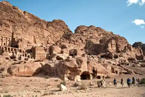 Från Amman: Petra, Wadi Rum och Döda havet 2-dagars rundtur