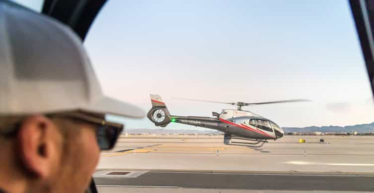 Las Vegas: Helicopter Night Flight over the Strip photo 7