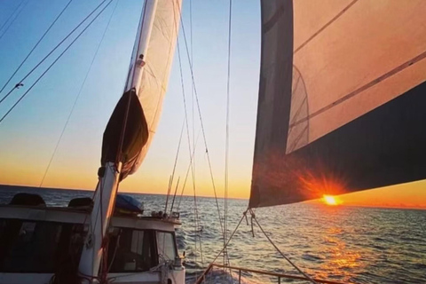 Havannah Harbour Sunset Cruise +Dinner (No Transfer/Own Way)