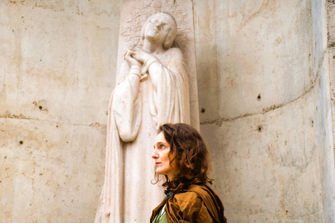 Walking tour with an Actor-Guide: Rouen with Joan of Arc Italian Shared Tour : 15 people maximum