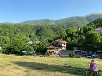 Yerev，七，Haghartin，Goshavanak和代表团集团之旅 - Housity