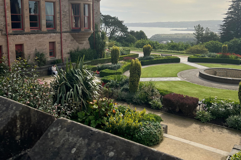 From Belfast: Giant's Causeway and Dark Hedges Day Tour