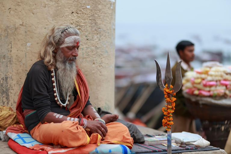 Passeio de barco ao pôr do sol, Ganga Arti, comida de rua, passeio pelo património