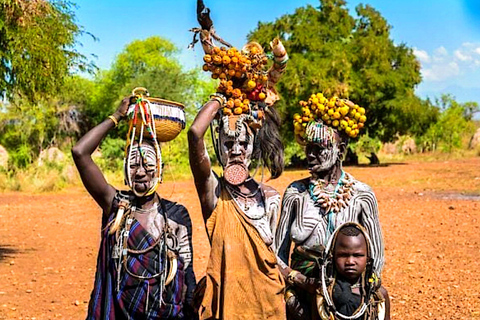 Jinka: 4-tägige Omo Valley Tribes Tour mit Unterkunft4 Tage Omo Valley Kultur Tour