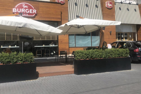 Chisinau: Private City Walking/shopping Tour