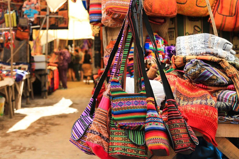 Cusco : Transfer till marknaden i Pisac