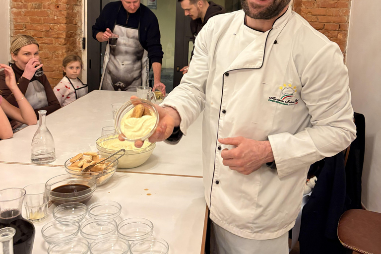Florence: Ravioli & Pasta Cooking Class & Wine + Gift Apron Private Cooking Class