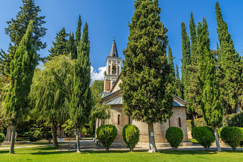 Tbilisi: Chronicle of Georgia, Bodbe & Sighnaghi Tour
