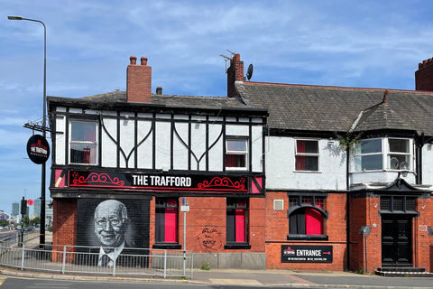 Manchester: Football Heritage Private Guided Tour