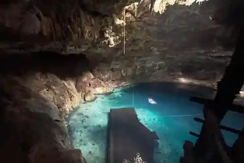 Tulum: Private Tour 3 Cenotes Suytun, Oxman, Saamal. With Lunch