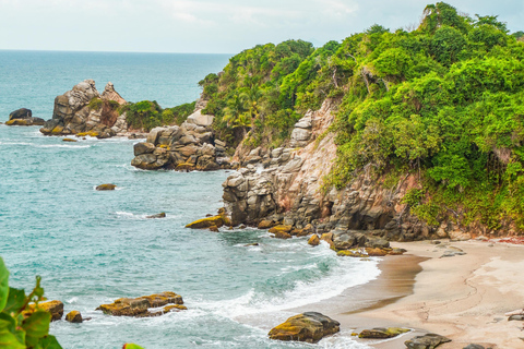 Cartagena – Tayrona Park: 2 days + Glamping + 7 beaches + Transportation