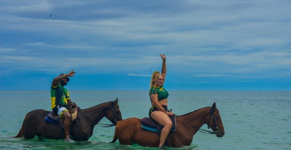 Horseback Riding and Dunn&#39;s River Falls Combo Tour