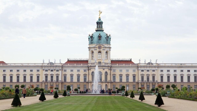 Charlottenburg Palace & Gardens: ticket & audio tour