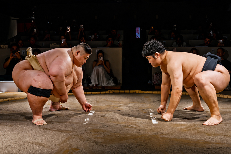 Tokyo: Shibuya Sumo Show with Experience & Photo