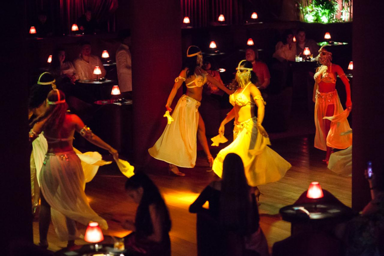 Hurghada: Naz Cabaret ticket with beverages Naz Cabaret - Ticket