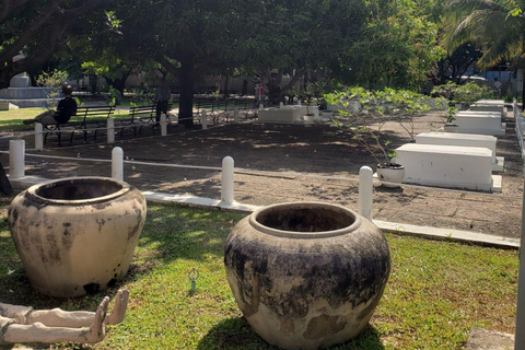 Phnom Penh: Silk Island, Killing Fields, and S-21 Tour