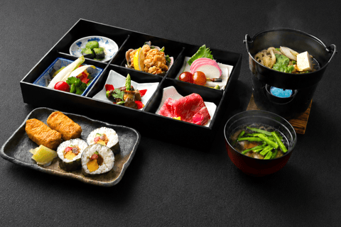 Tokyo: Sumo Entertainment with Japanese Meal at Tokyo Tower Front row VIP seats
