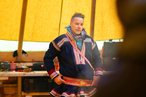 Tromsø: Royal Reindeer at Sami Camp | Feeding & Stories English Guide