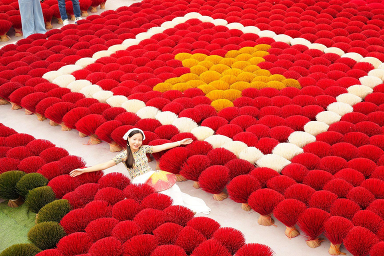 Hanoi: Incense Village & Conical Hat or Knife-Making Village Hanoi Incense Village, Conical Hat , NO LUNCH - SMALL GROUP