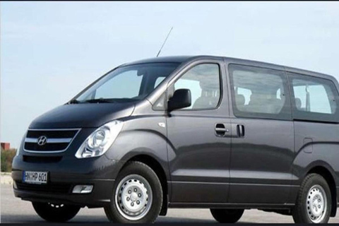 Aeropuerto Phu Bai: Traslado privado al/desde el centro de HueAeropuerto Phu Bai: Traslado privado desde/hasta el centro de Hue