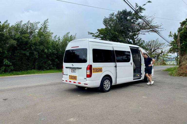 Private Transfer from SJO Airport to Hotels in La Fortuna