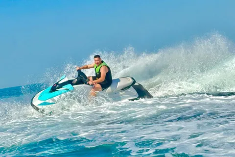 Dubaï : Jet Ski & Chill ? Plutôt Jet Ski & Thrill ! + café