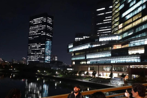 Osaka: Osaka Castle Haunted Night Walk