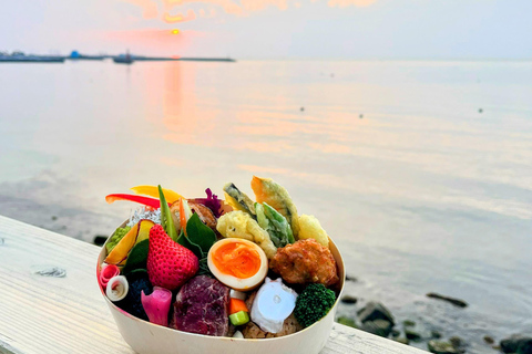 Croisière sur les plus grands bains à remous et déjeuner Bento japonaisLa plus grande croisière dans les bains à remous et le pique-nique Bento à la vue magnifique