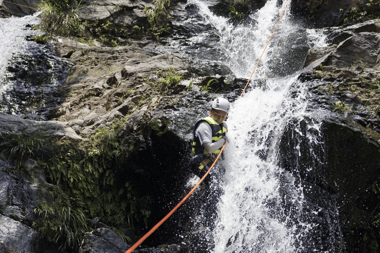 Hong Kong: Canyoning Experience at Ping Nam