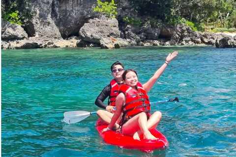 Boracay: Red Wave Island Hopping Tour with Water Activities