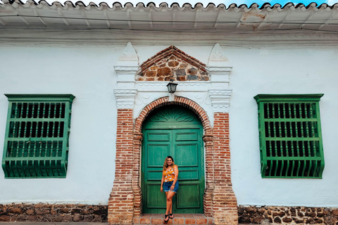 Medellin: Have a rural experience | Discover an old colonial town Medellín: Enjoy a Rural Experience | Discover an Old Colonial Town