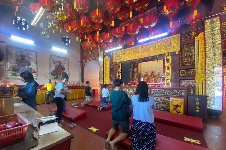 Heritage &amp; Henna: 3-Hour Walking Tour in George Town