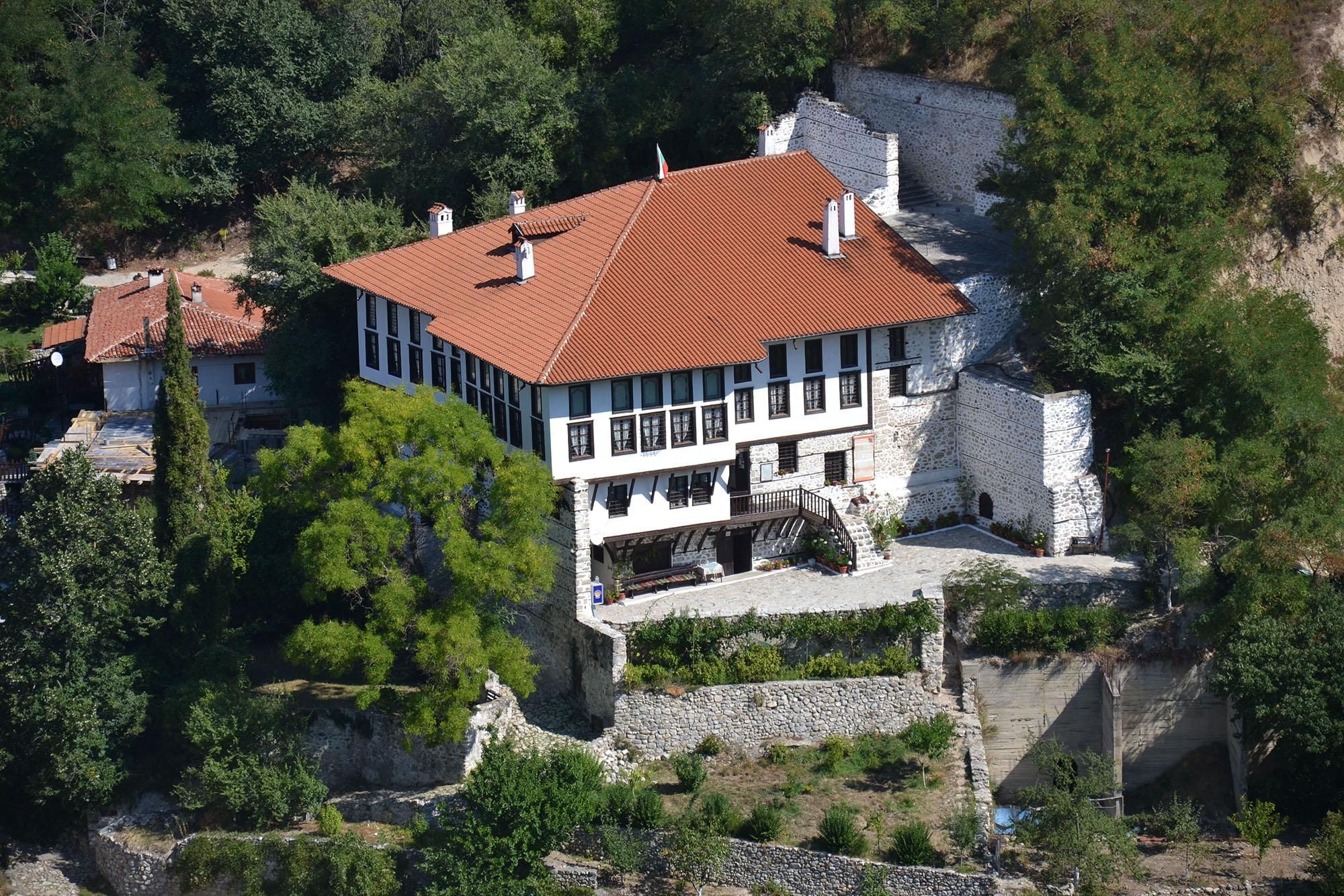 Ab Sofia: Weinerlebnis in Melnik und luxuriöses Spa-Retreat