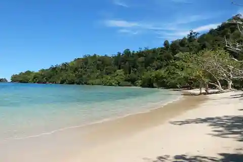 Padang West Sumatra: Hoping Island Fullday Tour