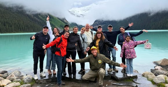 From Calgary: Full-Day Banff Gondola/Banff Hot Springs Tour