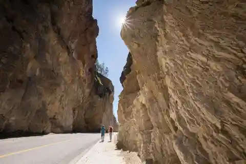 Kootenay: From Icy Mountain Rivers to Steamy Hot Springs
