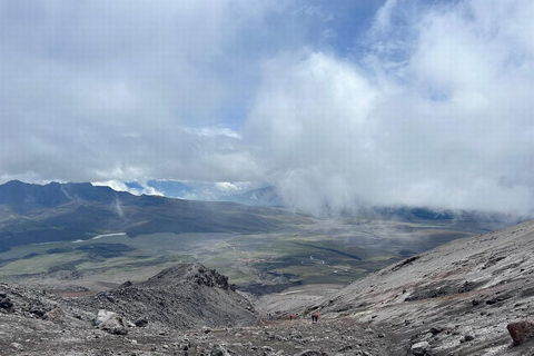 Von Quito aus: Tour zum Vulkan Cotopaxi und zur Lagune Limpiopungo